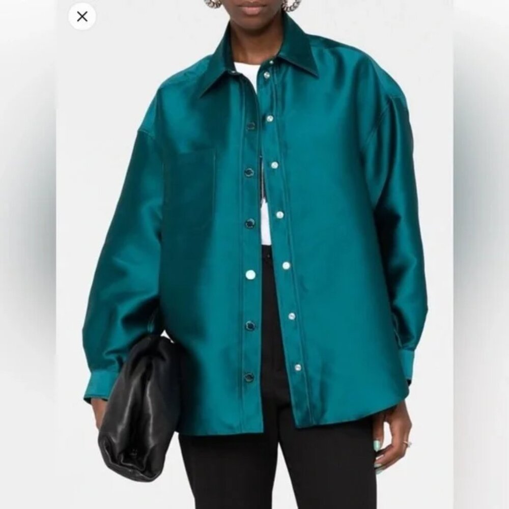 Sandro Effie long-sleeved silk shirt. Size 0 Oversized, Never been worn.